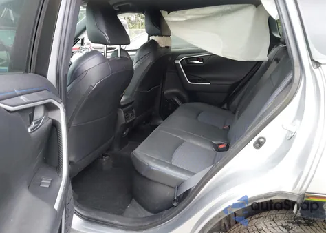 2021 Toyota Rav4 Hybrid Xse from USA, damaged, VIN 4T3E6RFVXMU037621